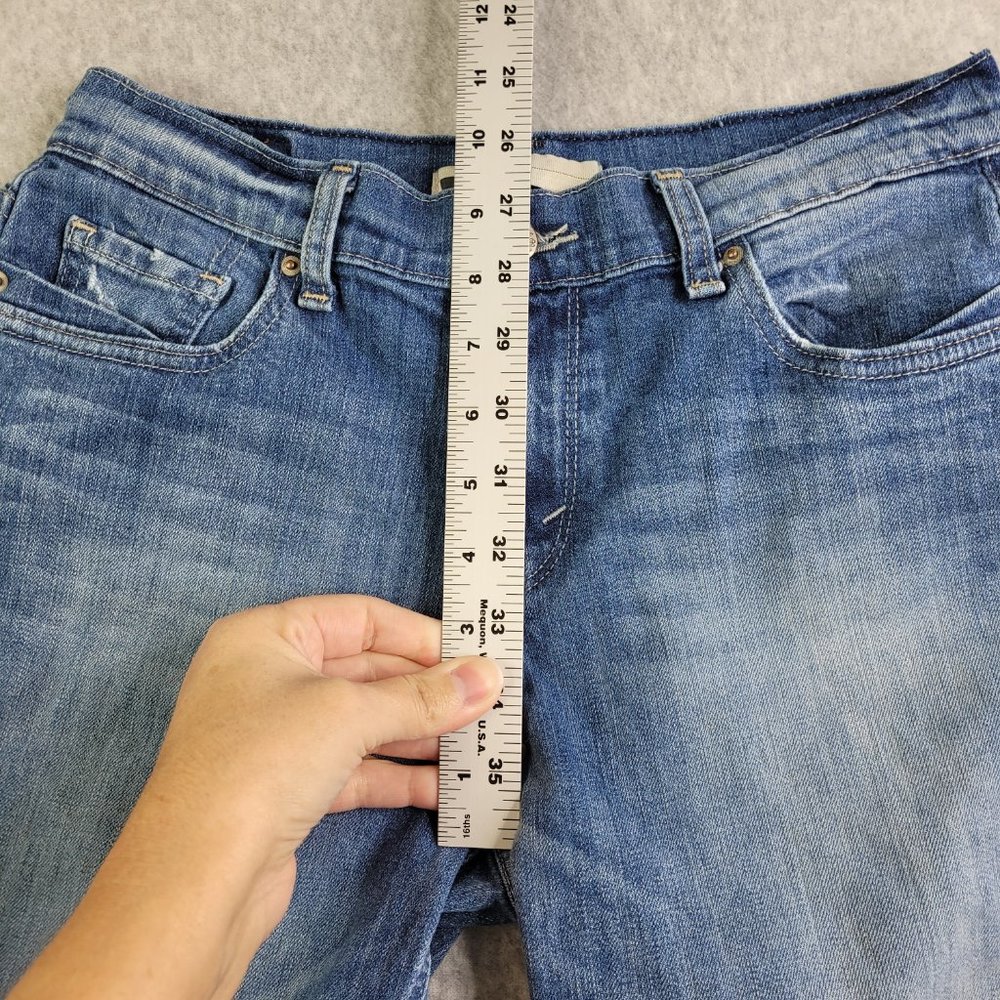 Womens Levis Capris Size 6 Blue Cuffed Stretch Cotton Straight Leg Mid Rise - Picture 10 of 15